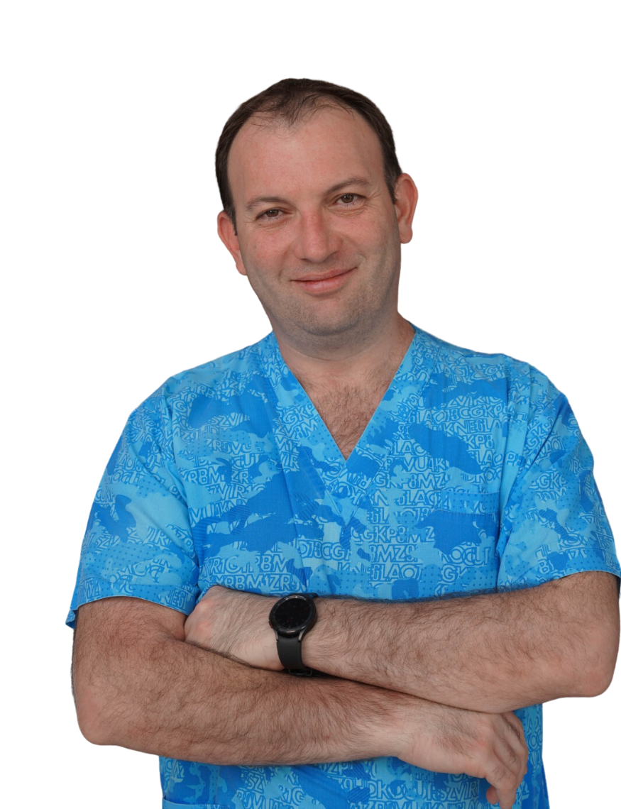Dt. Sayaf Özel — Founder & Dental Consultant, Armada Smile, Antalya